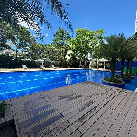 Lmk Staycation La Verti Residences