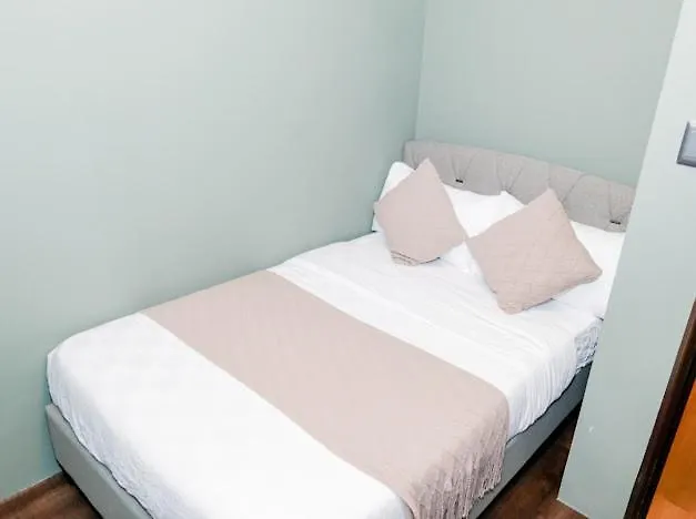 Aparthotel Lmk Staycation La Verti Residences Manila