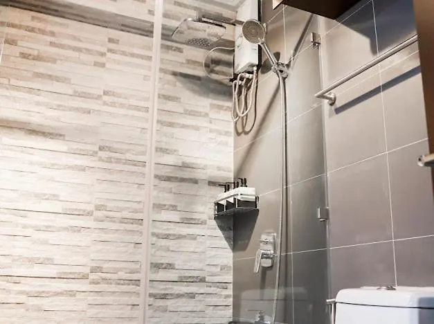 Lmk Staycation La Verti Residences 4*