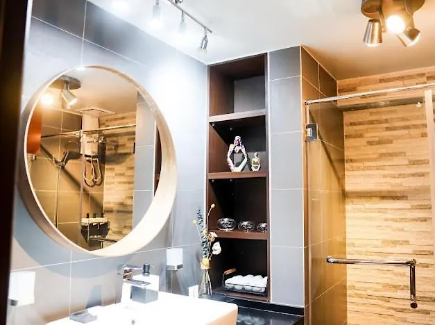 Lmk Staycation La Verti Residences 4* Manila