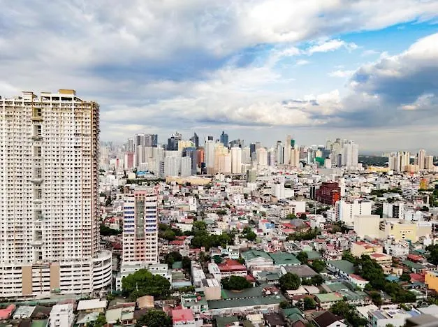 Lmk Staycation La Verti Residences Aparthotel