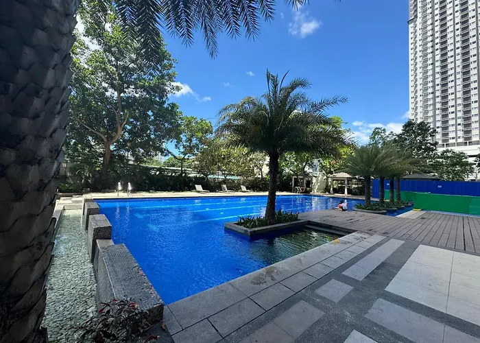 Lmk Staycation La Verti Residences 4*